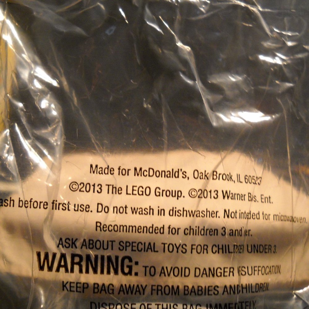 The Lego Movie 2013 McDonald's Holographic Cup Good Cop Bad Cop. NEVER opened - Picture 5 of 6
